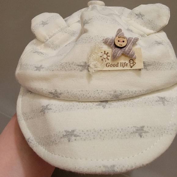 Baby boys hat cap 6-12 months - Picture 3 of 3